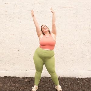 Girlfriend collective leggings in Mantis